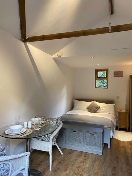 Cosy 1 Bedroom Country Lodge With Free Parking Watlington  Bagian luar foto