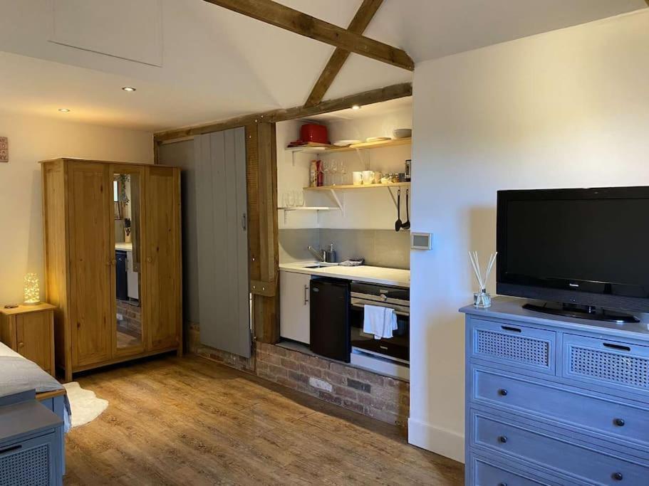 Cosy 1 Bedroom Country Lodge With Free Parking Watlington  Bagian luar foto